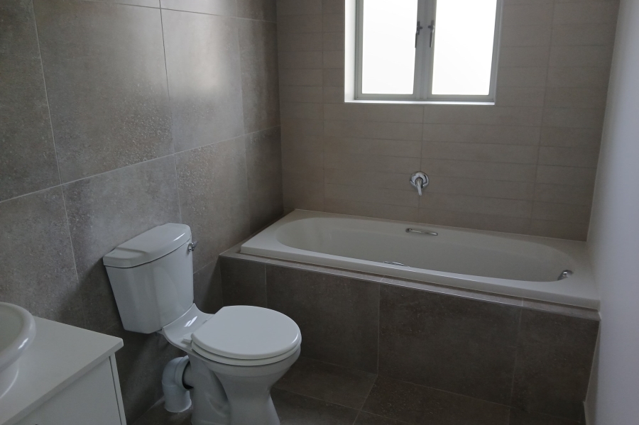 3 Bedroom Property for Sale in Mooikloof Country Estate Western Cape